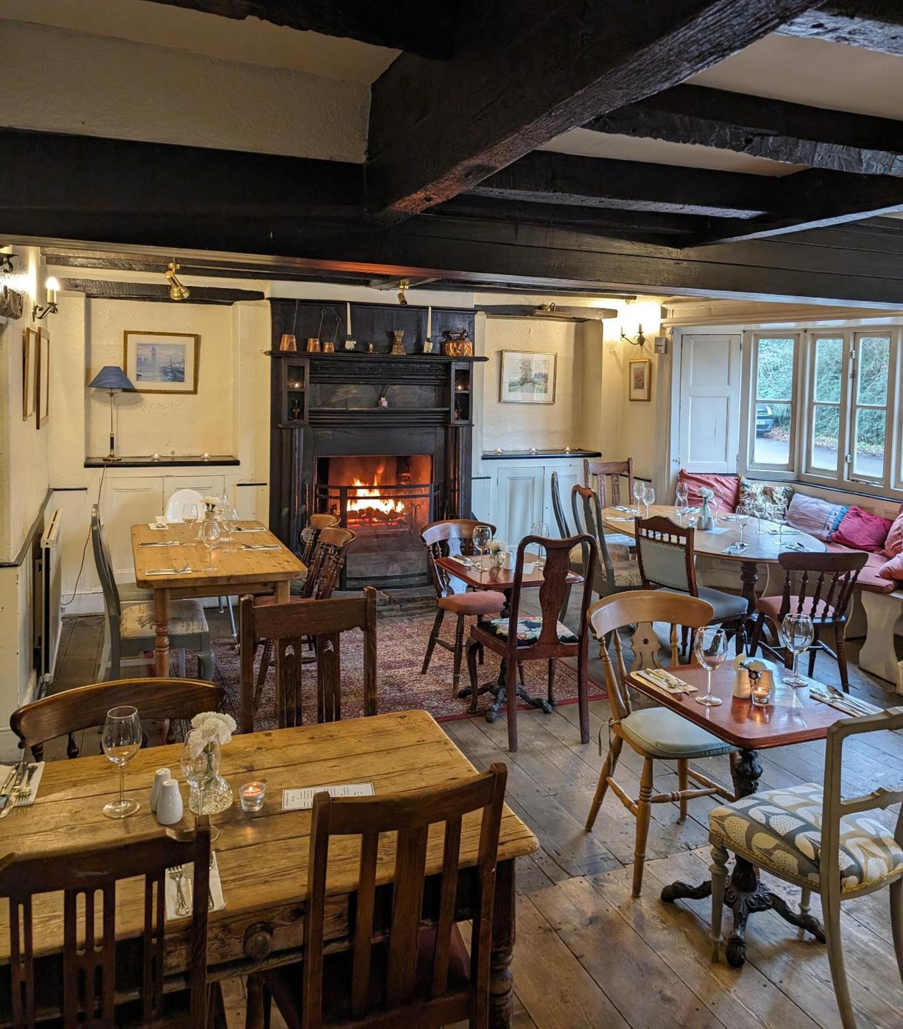 Bed and Breakfast Bartholomew Arms Maidford Экстерьер фото