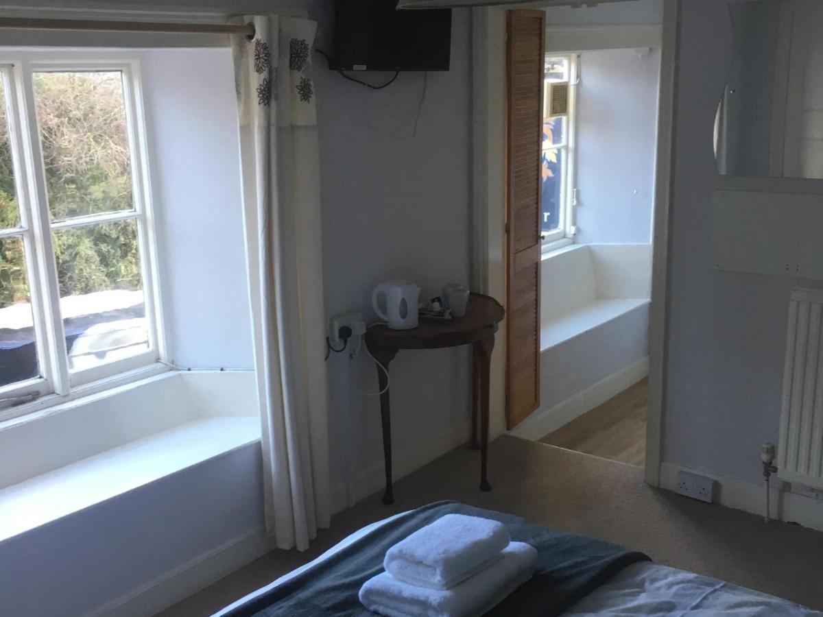 Bed and Breakfast Bartholomew Arms Maidford Экстерьер фото